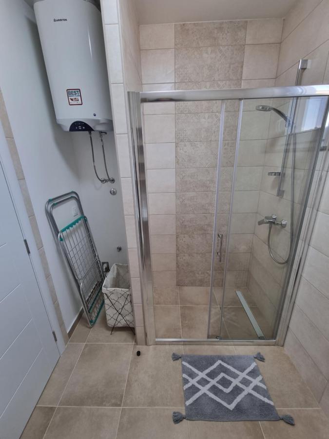 Sea View Apartment Rogoznica  Esterno foto